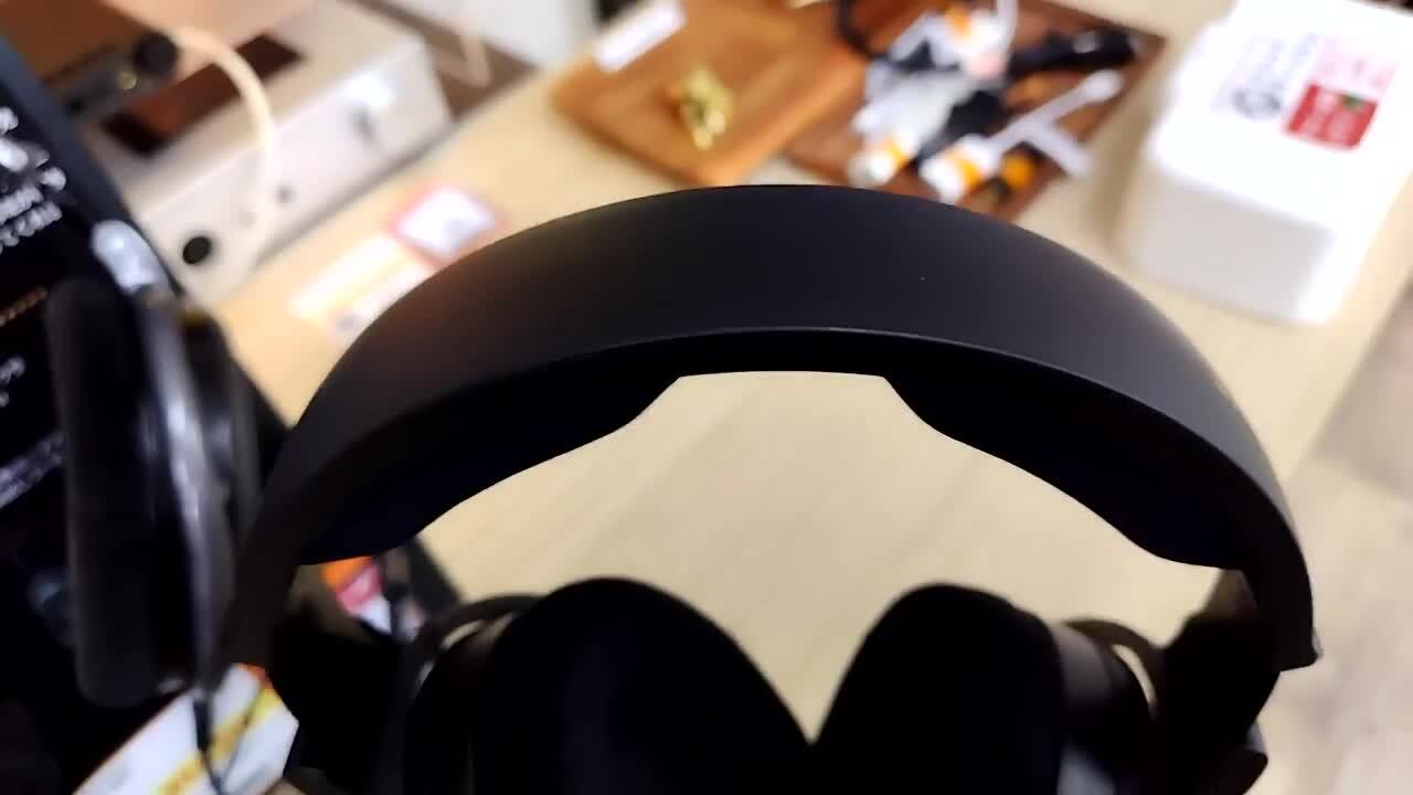 低音だけではなく中高音も含めて新世代のHD 600シリーズ 低音だけではなく中高音も含めて新世代のHD 600シリーズ