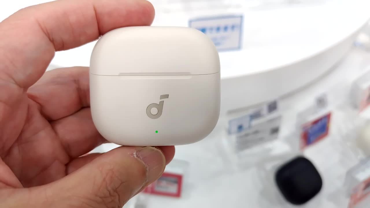 価格.com - 『Soundcore P42iの外観』ANKER Soundcore P42i D1205N21