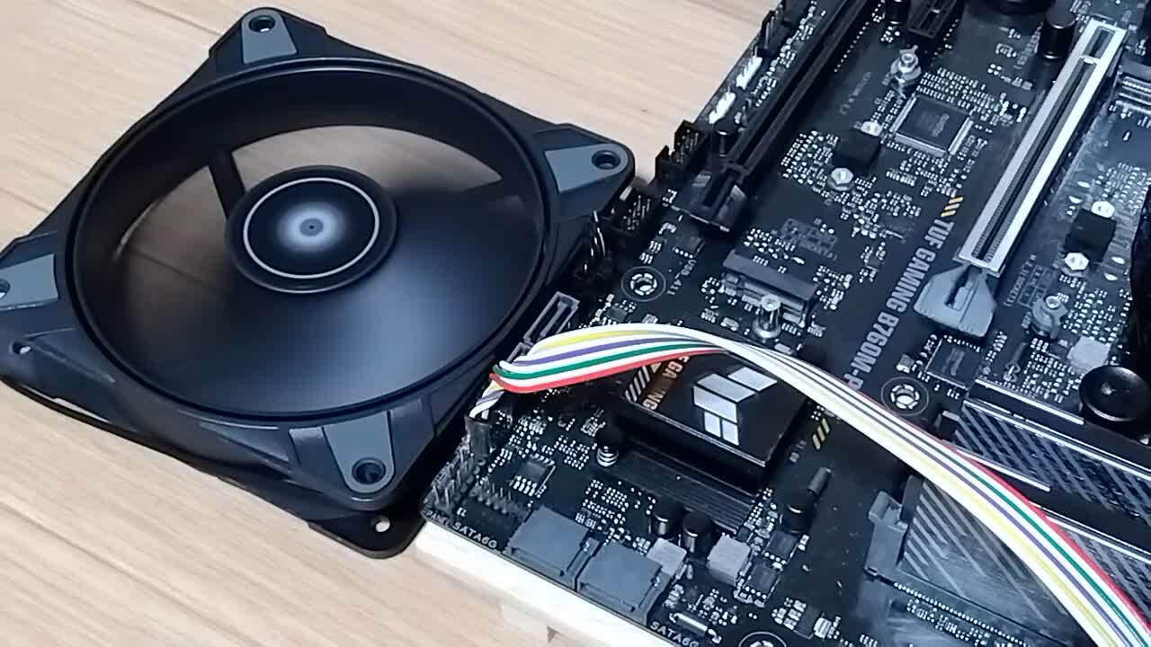 ASUS TUF Gaming Z790-PLUS WIFI unboxing & installing CPU, RAM and M.2 SSD ASUS TUF GAMING Z790-PLUS WIFI 1オーナー　動作確