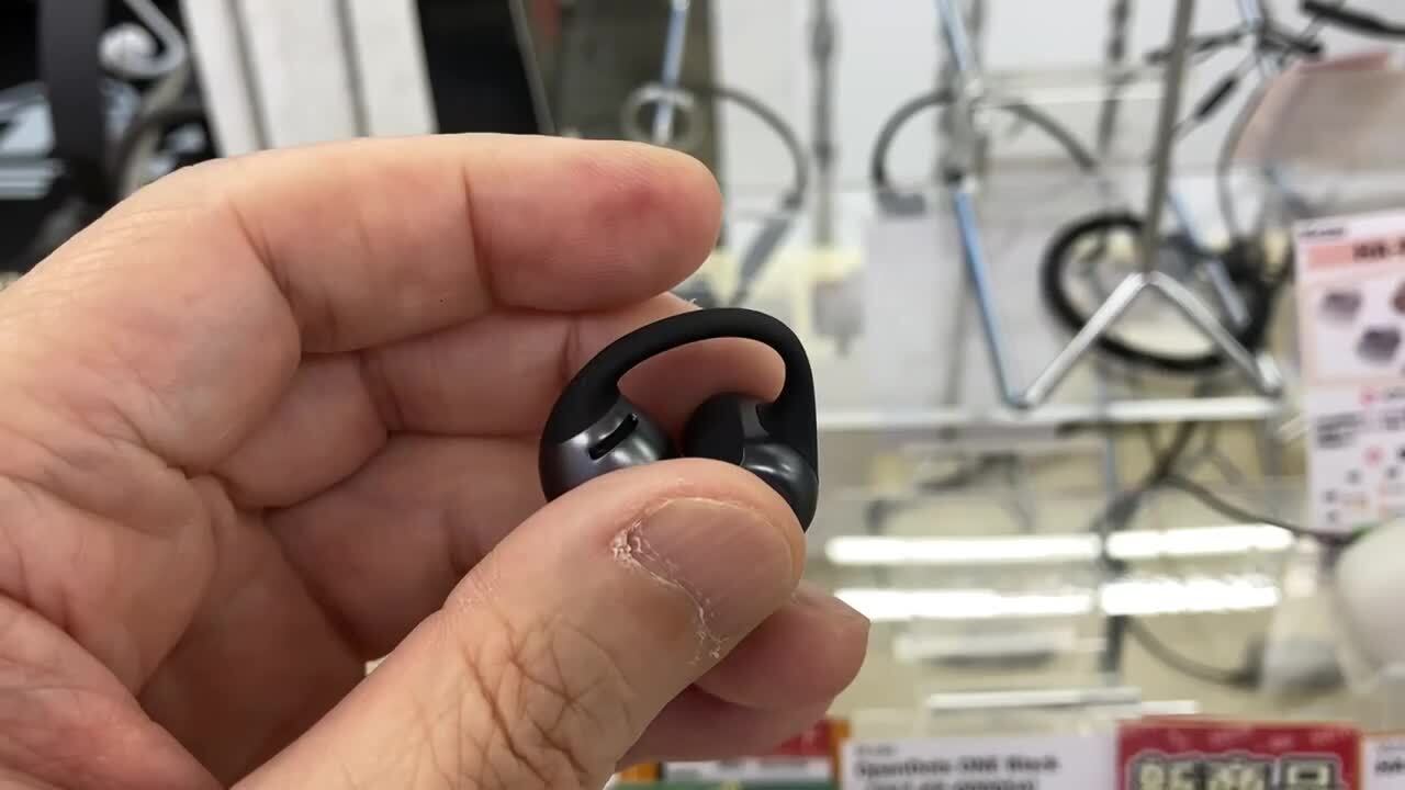 価格.com - 『Shokz OpenDots ONEとBose Ultra Open Earbudsの外観比較