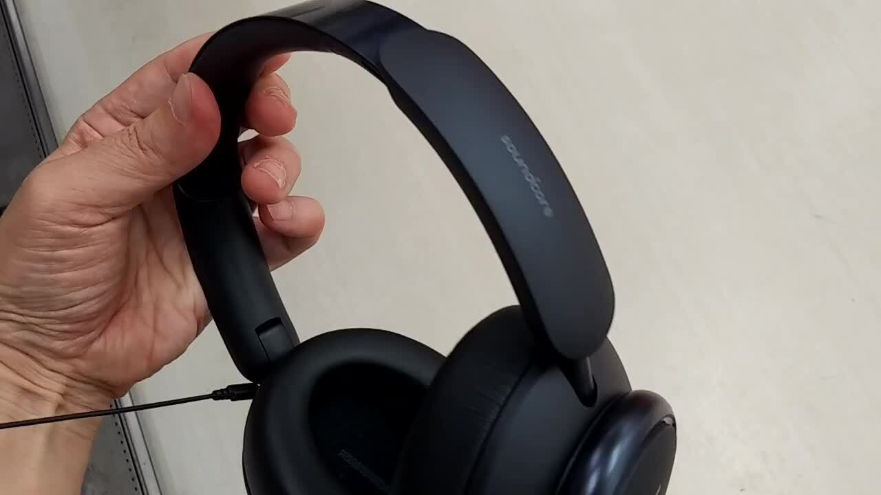 Soundcore Spaceシリーズになって低音落ち着き、やや高価かな
