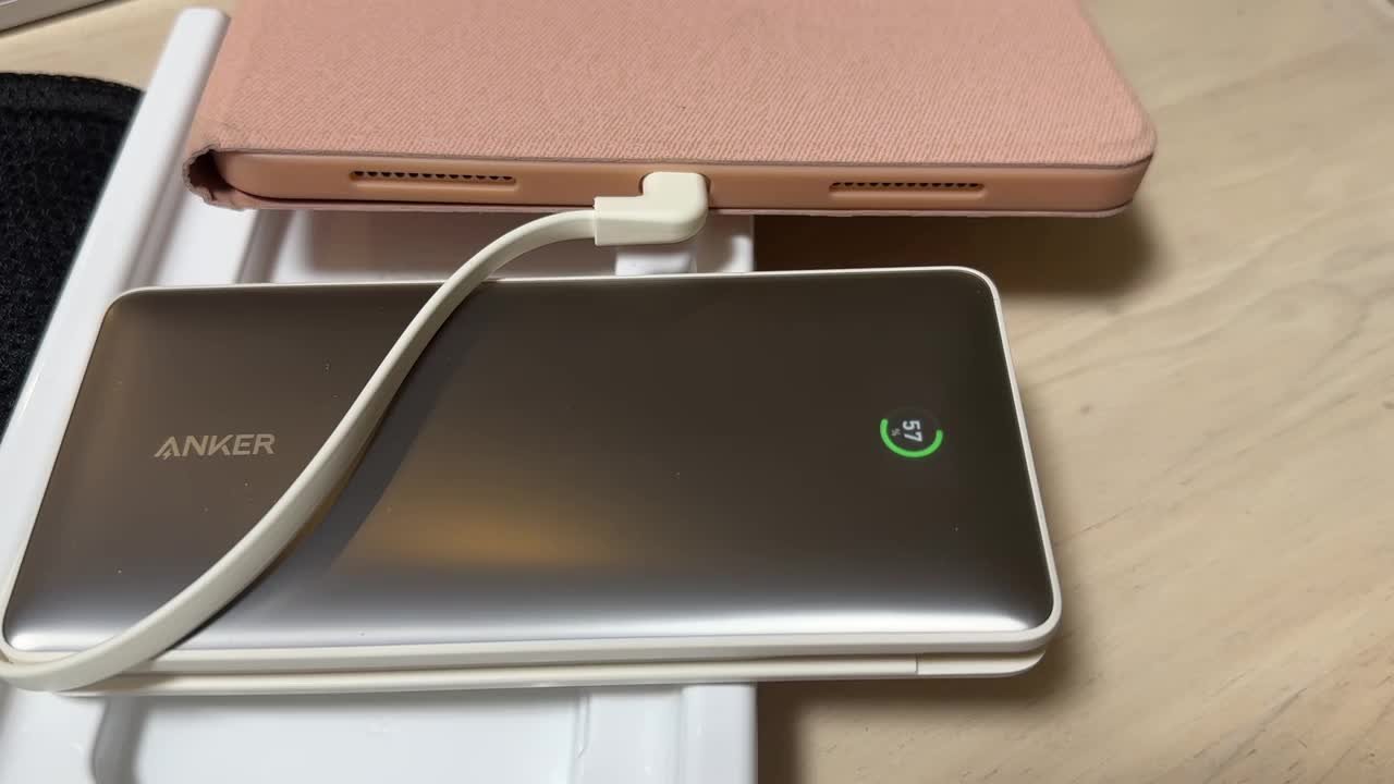 ANKER Nano Power Bank (20000mAh 30W Built-In USB-C ケーブル