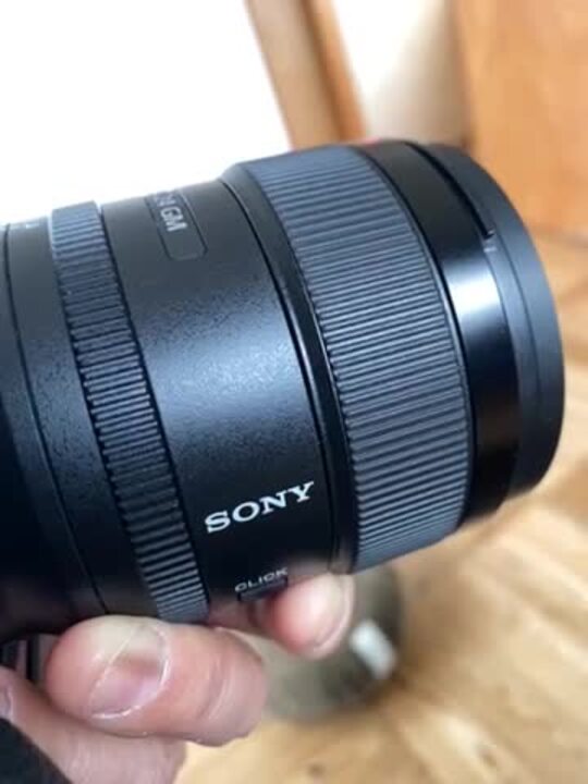 初期不良なのか気になったので質問です。』 SONY FE 24mm F1.4