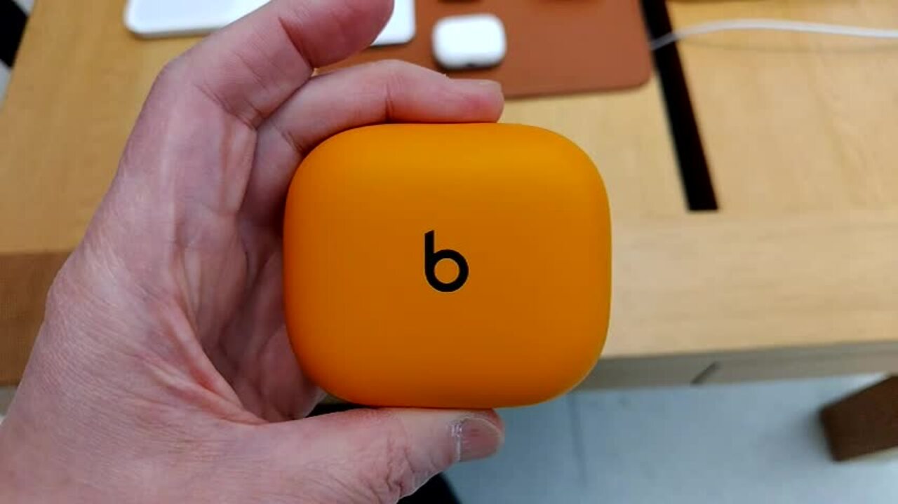 価格.com - 『Powerbeats Pro 2の外観』ビーツ