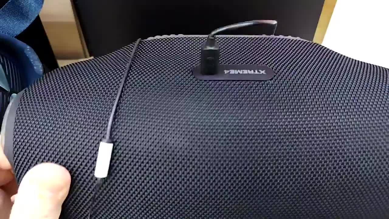 すっかり高価格になったがコンセプトは健在、余裕の出力』 JBL すっかり高価格になったがコンセプトは健在、余裕の出力』 JBL