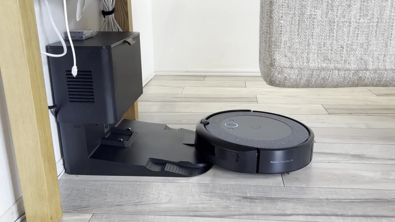 【新品未使用】iRobot ルンバ i5 i515860 本体 iRobot ルンバ コンボ i5+ i557860 価格比較 - 価格.com