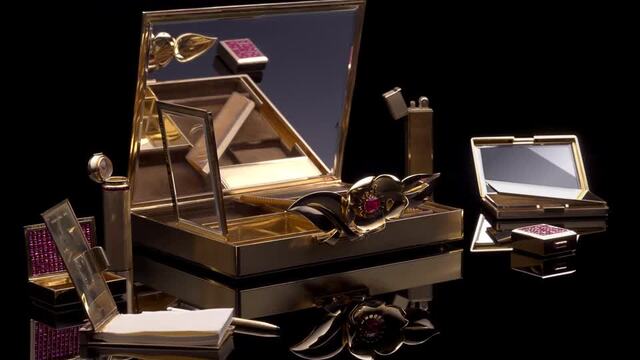 ヴァンクリーフアンドアーペル ジュエリーボックス　美品 Van Cleef & Arpelsのフリマアイテム一覧