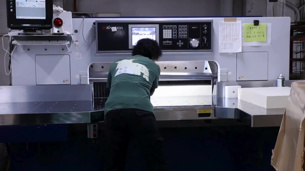 楽天市場】コート紙 135kg(≒0.13mm)|ツルツルした紙 光沢がある