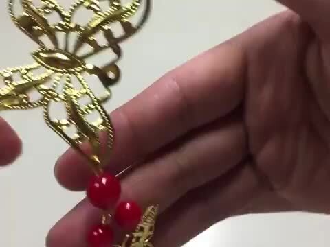 楽天市場】豪華 金ぴか 蝶々 フリンジ かんざし(中国婚礼髪飾り 楽天市場】豪華 金ぴか 蝶々 フリンジ かんざし(中国婚礼髪飾り
