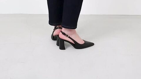 未使用　ヨシト　ブラウン スリングバック パンプス 中ヒール　22,000円 ポインテッドトゥ キトゥンヒールスリングバックパンプス