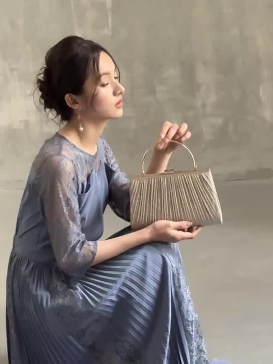 未使用 ハナエモリ サテン パーティバッグ スワロフスキー HM HMフォーマル ハンドバッグ （ハンドバッグ）｜HANAE MORI
