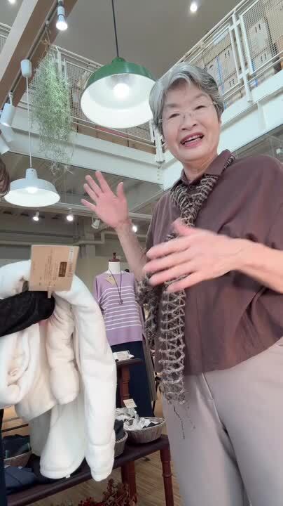 140×190 シルク混肌掛け布団 ピンク 花柄 黄緑 140×190 シルク混肌掛け布団 ピンク 花柄 黄緑 【公式通販】