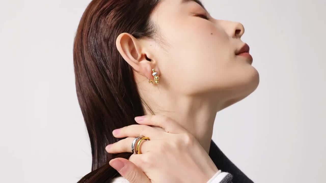 ❤お得なお品❤キュリオジテ片耳ピアス ネックレスやイヤリングとしても エルメス 楽天市場】エルメス HERMES ピアス ロゴ キュリオジテ ゴールド