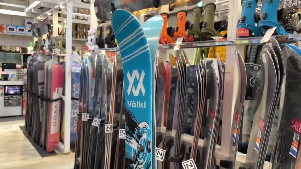 楽天市場】VOLKL REVOLT 81+ATTACK 11LYT[168cm/センター幅81mm 楽天市場】VOLKL REVOLT 81+ATTACK 11LYT[168cm/センター幅81mm