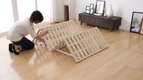 最終値下げ　1/4 4分の1に折り畳めるすのこベッド 楽天市場】楽天1位 組み立て“超ラク” 折りたたみ ベッド すのこ