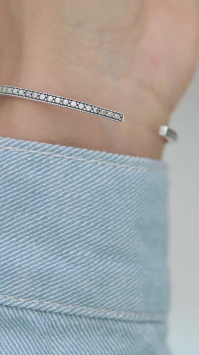 ビンテージ ゴールドカラーの彫金バングル スターリングシルバー 925 楽天市場】シルバー 925 バングル 18Kコート ゴールド