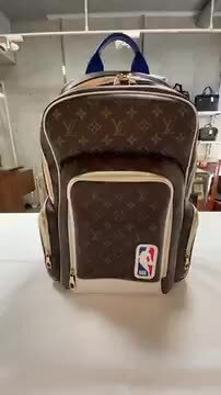 Louis Vuitton モノグラムバックパック LOUIS VUITTON】ルイヴィトン『モノグラム サントンジュ』M43555