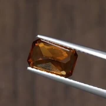 天然石・宝石・ルース】 ヘソナイトガーネット２．１８CT-