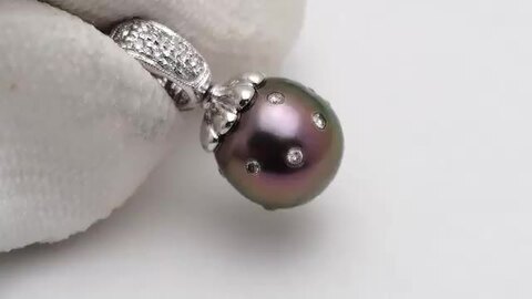 ダイヤ付きk18WG タヒチパール　ペンダントトップ 楽天市場】K18WG タヒチ真珠 埋め込みダイヤモンド ペンダントトップ