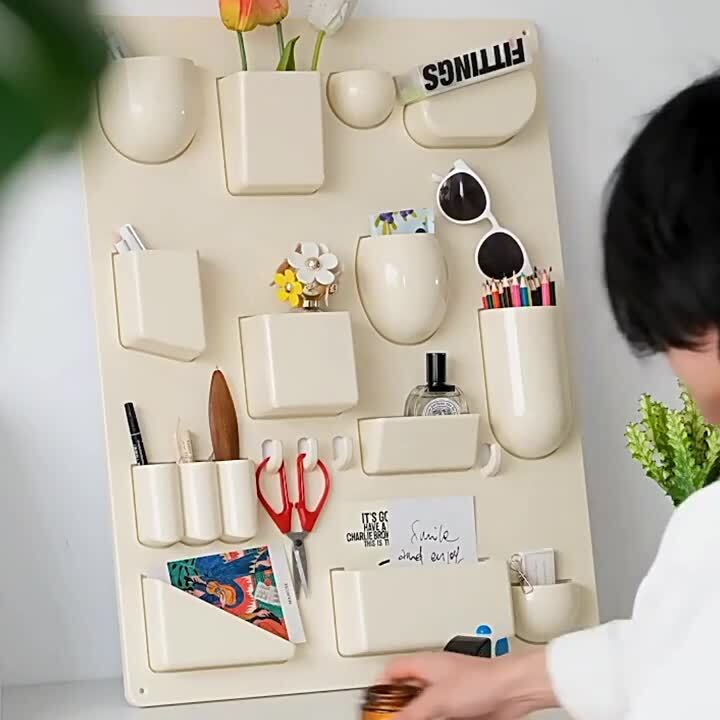 【新品】ウォールシェルフ 壁面収納  ホワイト　ウーテンシロ　小物入れ 壁掛け 棚 ウーテンシロ 壁面収納 収納ボックス 小物入れ 収納