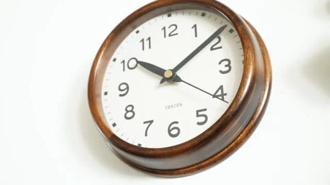 【時計】家具工房 伊庭善　IBAZEN 木製フレーム 壁掛け時計【⑫040m】 旭川家具 家具工房伊庭善 壁掛け時計 国産クラフト 木製
