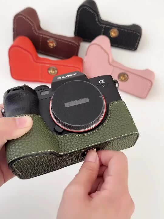 ソニー　一眼レフ　デジタルカメラ　　SONY α300 専用ケースつき Amazon | SONY デジタル一眼レフカメラ α300ボディ ブラック