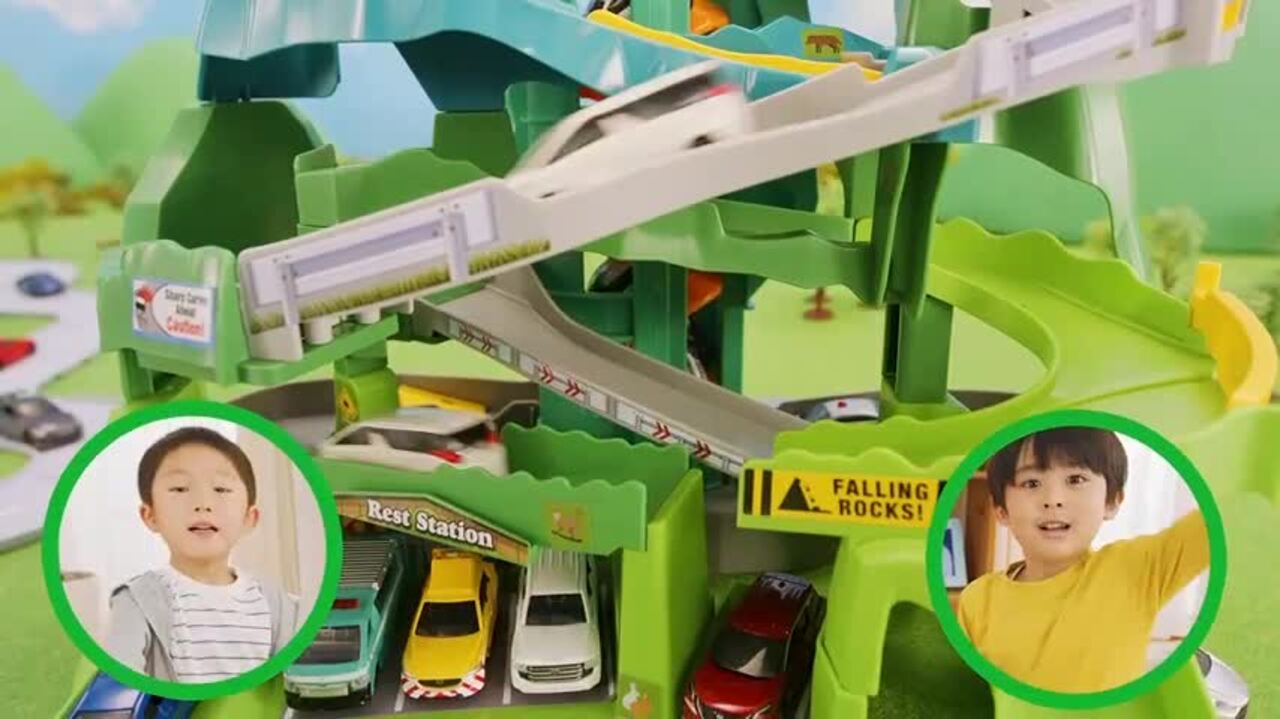 トミカ　2個　121 140 Long Type TOMICA No. 143 Hitachi Construction Machinery