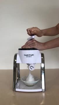 Hatsuyuki かき氷機 　初雪HB600A ふわふわ氷♪ ブロックアイススライサー|Hatsuyuki初雪氷削機|(株)中部