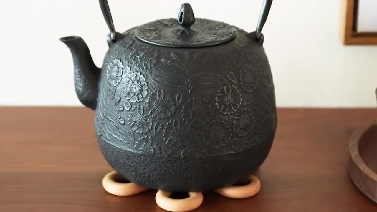 楽天市場】南部鉄器 薫山工房 南部鉄瓶 棗型 伝統工芸品 金属製