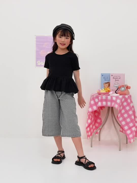 BIBIY. MADE | LISA PEPURAMU KNIT BLACK｜Bibiy.