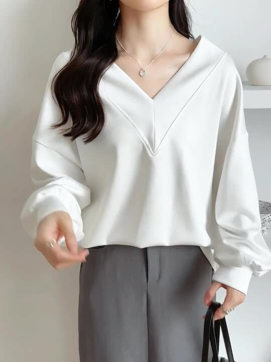 楽天市場】【OUTLET！クーポンで1,888円】 vネック カットソー