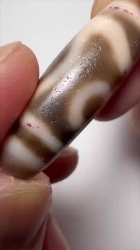 楽天市場】紅朱砂 老礦天珠 法帽三眼天珠 法帽天珠 三眼天珠 約