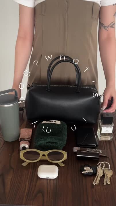 一点のみ❇️Bonjour Sagan 【牛革】ミニマムハンドバッグ Bonjour Sagan 【牛革】ミニマムハンドバッグ - メルカリ