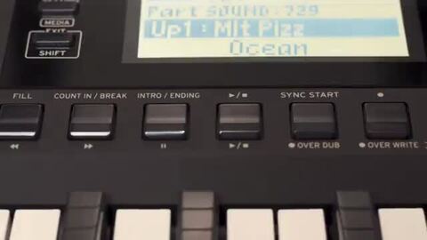 KORG シンセサイザー　i3 61鍵盤　ワークステーション i3 - MUSIC WORKSTATION | KORG (USA)
