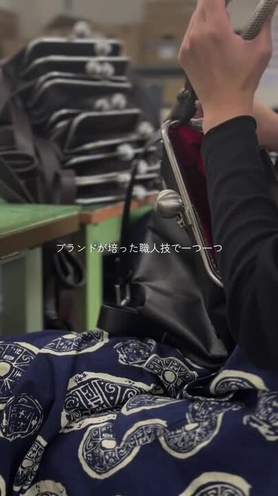 くわい屋ハンドメイドフレームバッグ くわい屋様専用ハンドメイドフレームバッグ（ハンドメイド 口が