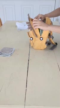 BURBERRY キルティングリュック ベージュ　子供 Children's Bags | Burberry®️ Official