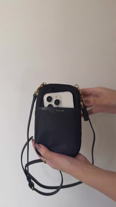 楽天市場】【4/29~5/1限定ポイント3倍】ANYA HINDMARCH アニヤ 楽天市場】【4/29~5/1限定ポイント3倍】ANYA HINDMARCH アニヤ