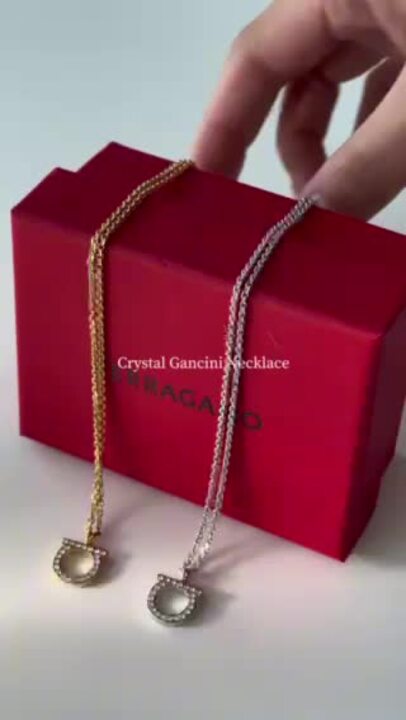Ferragamo フェラガモ｜ピアス クリスタル シルバー ガンチーニ クリスタルピアス(S) - ウィメンズ | Ferragamo