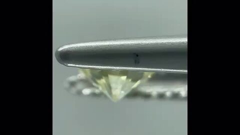 楽天市場】０．３７６ct ＶＥＲＹ ＬＩＧＨＴ ＹＥＬＬＯＷ Ｉ１