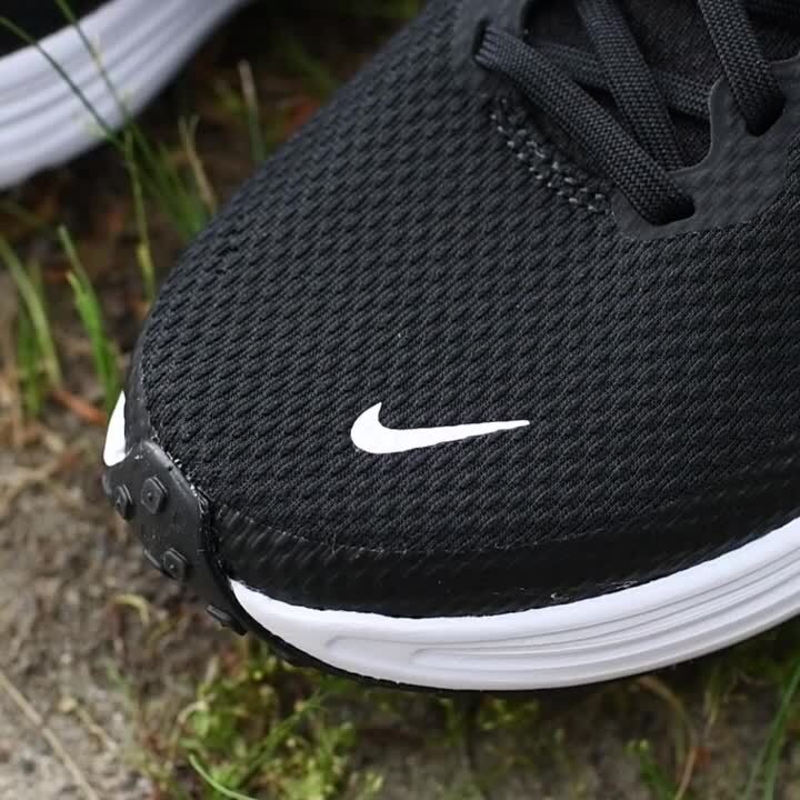 NIKE様 FZ5486-100 Nike Air Max Excee Summit White Light Silver Jade