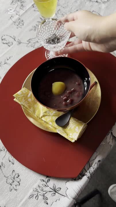 山中漆器　半月盆　折敷　懐石膳　お盆　大型　リバーシブル　4枚　新品 山中漆器 半月盆 折敷 懐石膳 お盆 大型 リバーシブル 4枚 新品