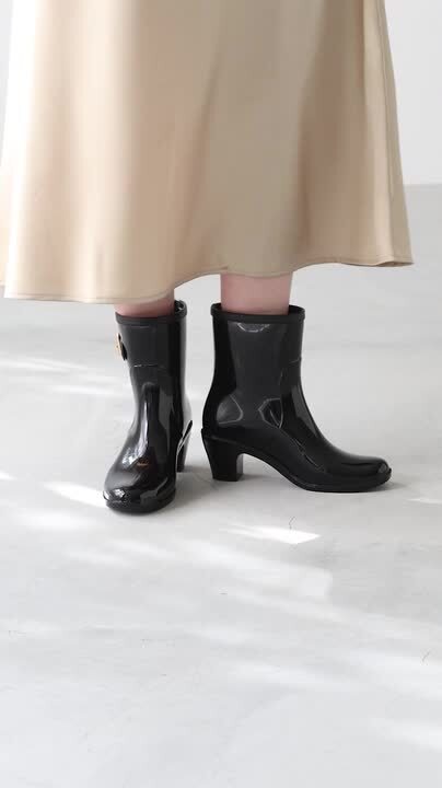 Melissa追跡付/送料込 オールシーズンOK レインヒールブーツ 新作◇melissa◇追跡付送料込 厚底安定ヒールレインブーツ22cm
