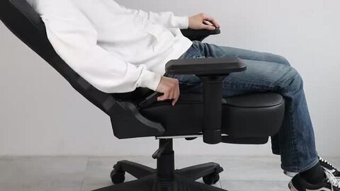 楽天市場】【最上位ハイエンドモデル】 ゲーミングチェア