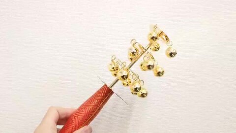 神楽鈴③ 楽天市場】【日本製】三番叟鈴 本体の長さ約25,5cm三番叟鈴