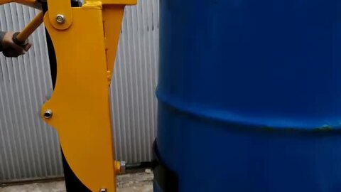 楽天市場】ドラムリフト ドラム缶運搬車 ドラム缶用移動リフト 楽天市場】ドラムリフト ドラム缶運搬車 ドラム缶用移動リフト