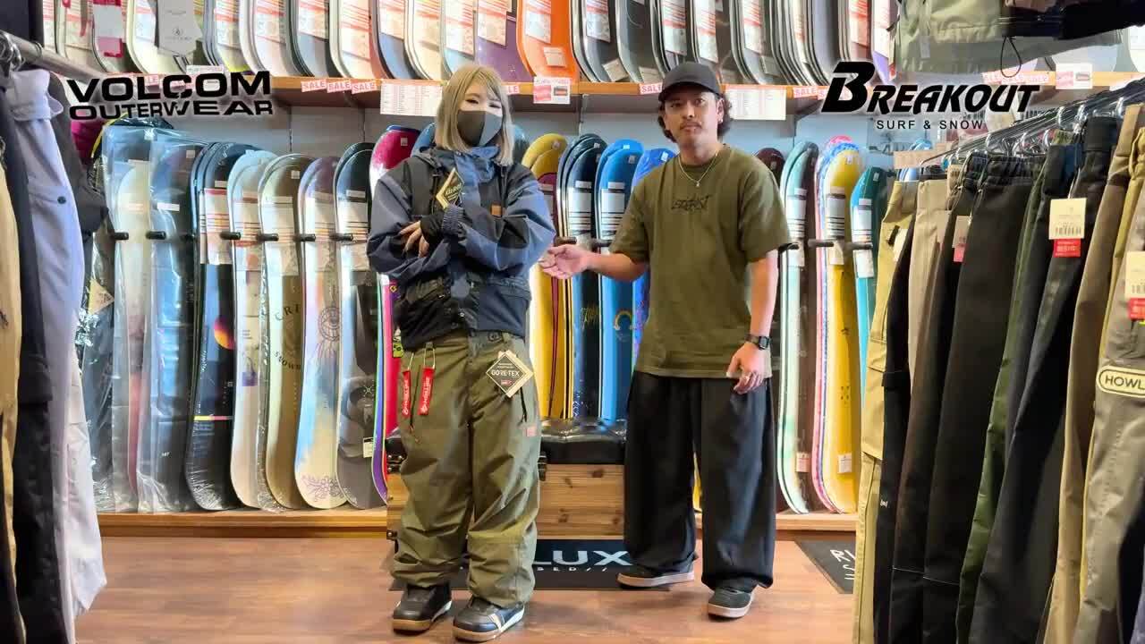 入手困難・完売品番・新品 volcomフード付きフランネルジャケット 入手困難・完売品番・新品 volcomフード付きフランネル