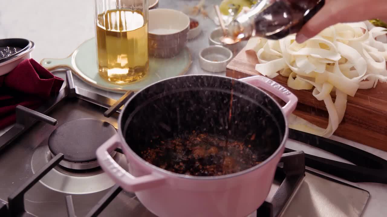 楽天市場】【公式】 STAUB ピコ・ココット ラウンド 22cm ソルベ 楽天市場】【公式】 STAUB ピコ・ココット ラウンド 22cm ソルベ