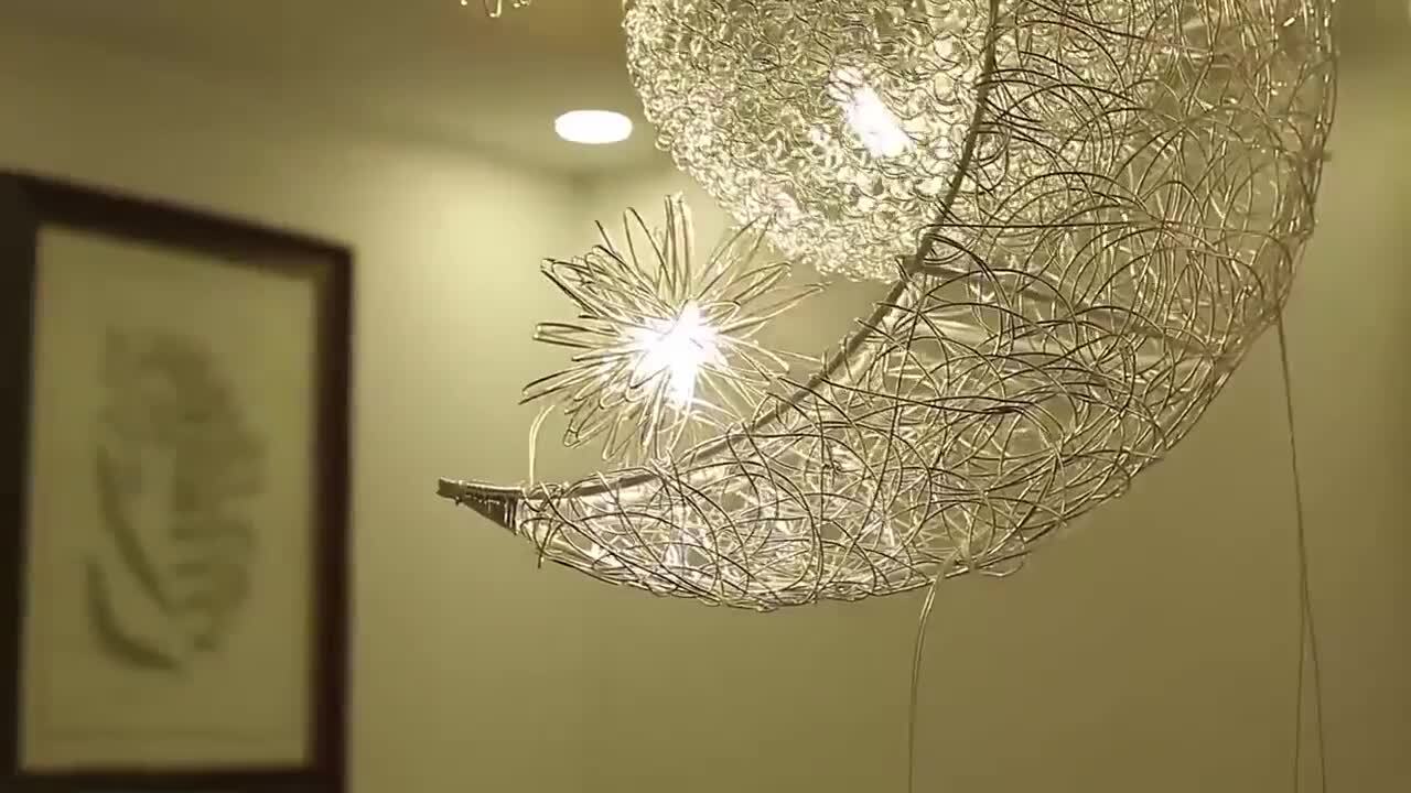 美品　三日月型　間接照明　ペンダントライト　シルバー　照明 ペンダントライト 月 かわいい 天井照明 吊り下げ インテリア 照明 階段 子供部屋 引掛シーリング LED 室内照明 おしゃれ 北欧 ダクトレール  配線ダクト 施主支給 PSE 設計士 コーディネーター カフェ 店舗 内装 空間 暮らし 灯り アトリエ 新築 リフォーム 貸家 賃貸 改修 |