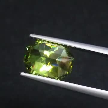 天然石・宝石・ルース】 グリーンスファレライト２．５６CT - ルース