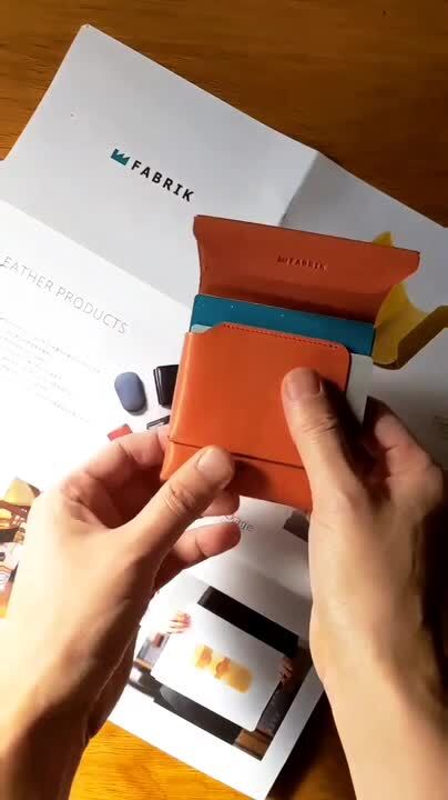 M.U.L/ホワイトヌバック/二つ折り財布 牛革 シュリンクレザー ゴールドファスナー ボタン閉じ 二つ折り